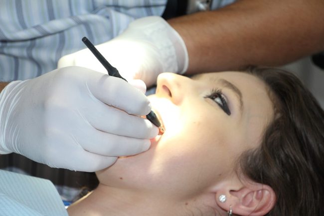 How to Treat Common Dental Problems